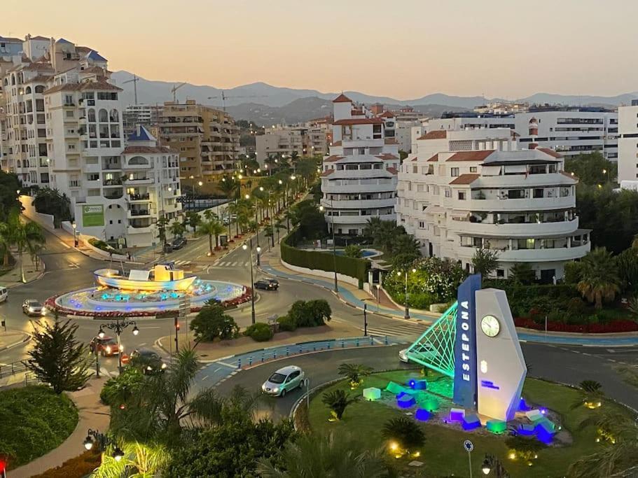 Central Estepona 3 Bed Apt With Pool And Parking Экстерьер фото