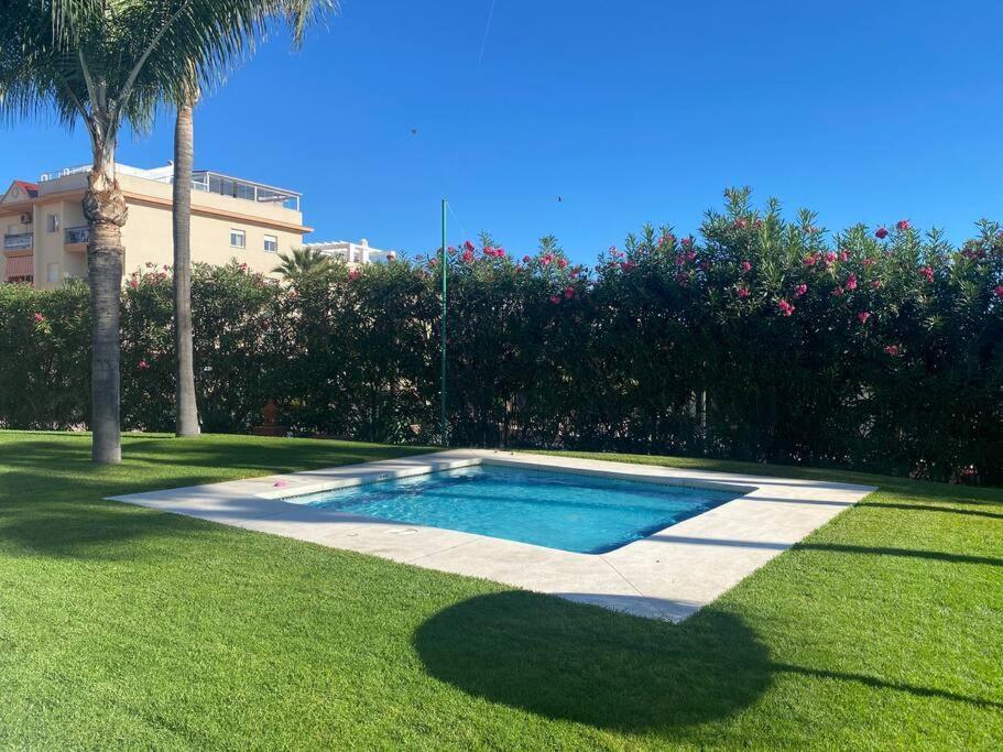 Central Estepona 3 Bed Apt With Pool And Parking Экстерьер фото