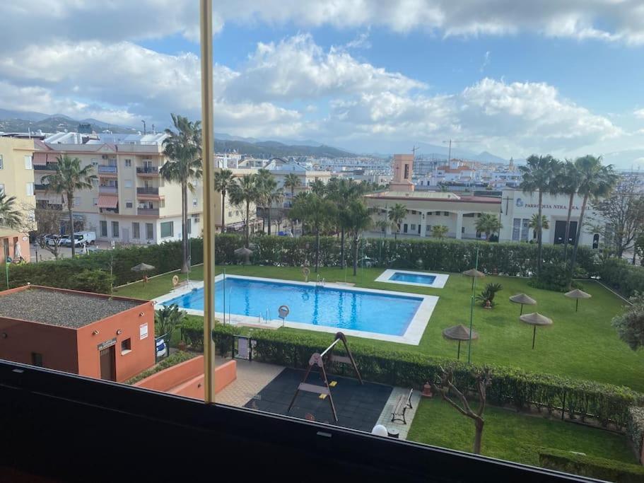 Central Estepona 3 Bed Apt With Pool And Parking Экстерьер фото